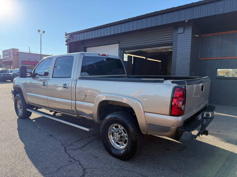 chevrolet silverado 2500hd 2004 1GCHC23194F143493 image chevrolet silverado 2500hd 2004 1GCHC23194F143493 image